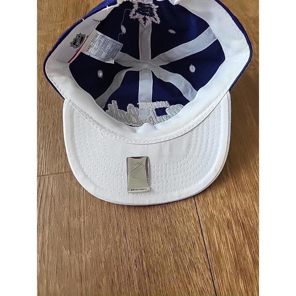 Infant Maple Leaf Cap - Picture 6 of 9